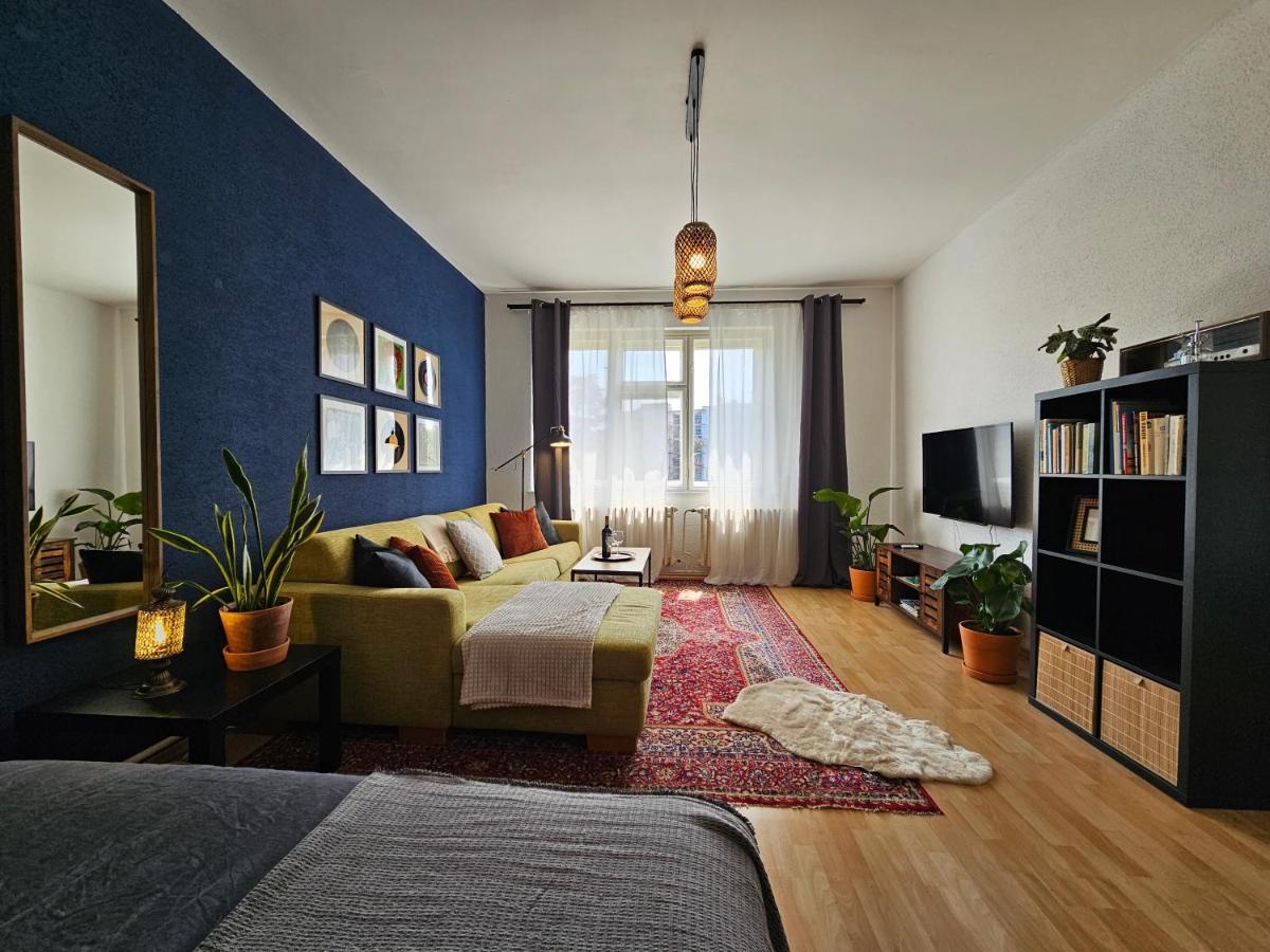 Stone Square Apartment Bratislava Eksteriør billede